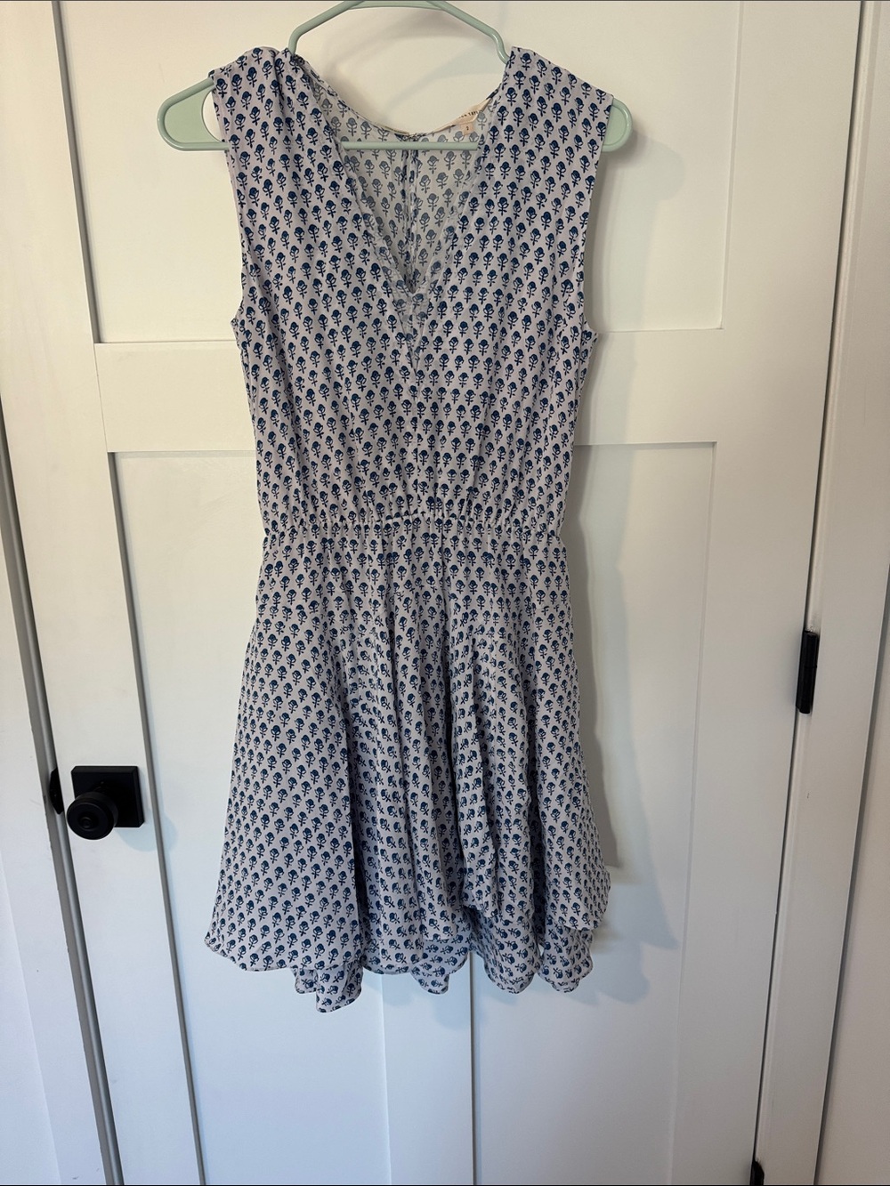 Rebecca Taylor Sleeveless V-Neck Printed Fit-and-Flare Dress in White and Navy